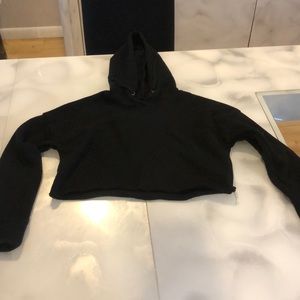 Black hooded crop